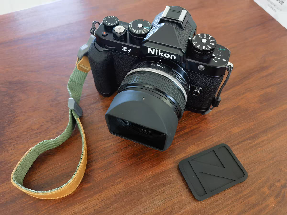 Lens Cap Vintage - Z40 f2 Z28 f2.8 rectangular lens