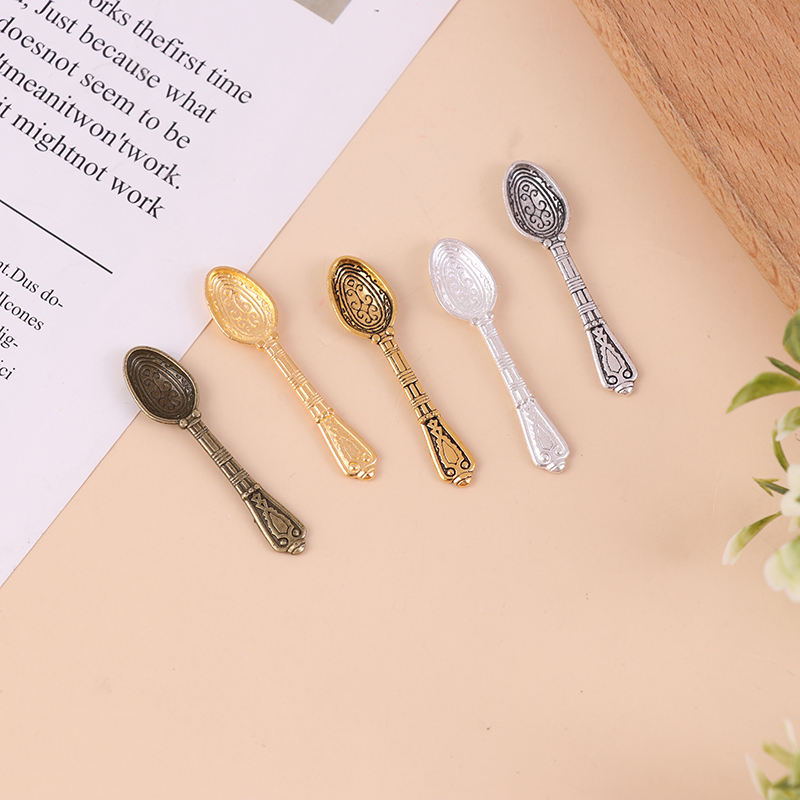 10Pcs 1:12 Dollhouse Miniature - Vintage Collectible Spoons avis et prix
