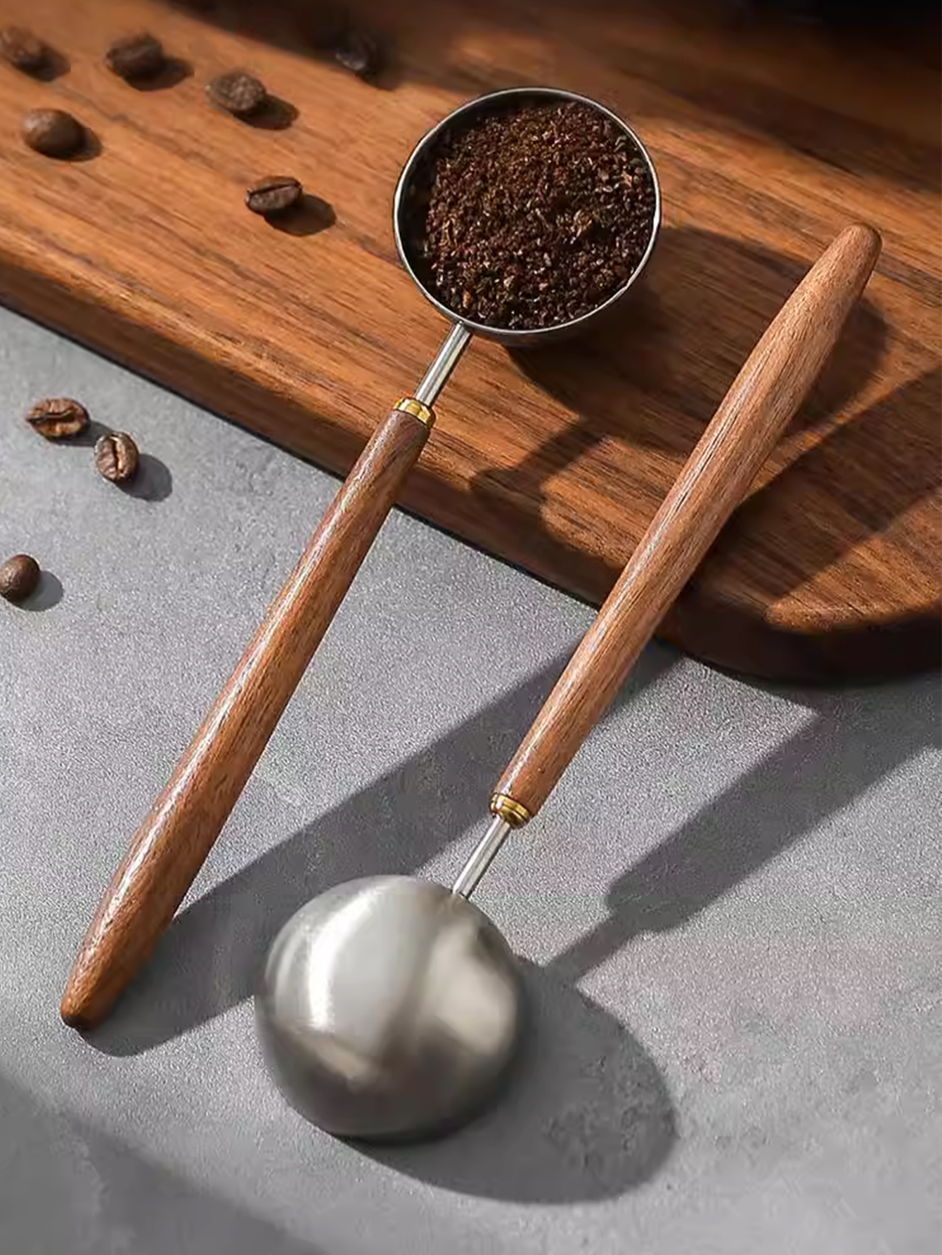 Coffee Spoon - Vintage Walnut  - Vintage Collectible Spoons avis et prix