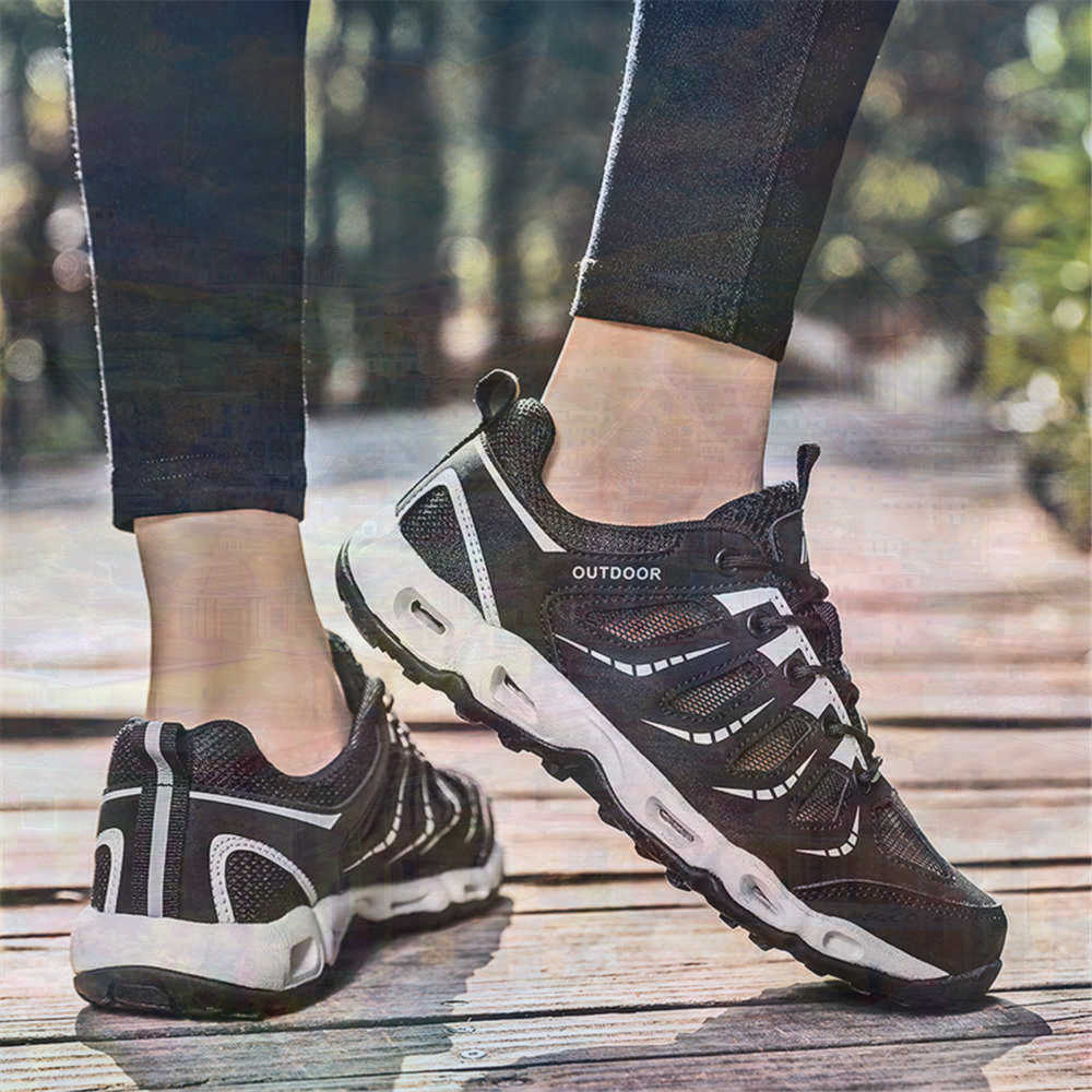 Sumer Round Tip Silver Sneaker - Most Expensive Vintage Collection avis et prix